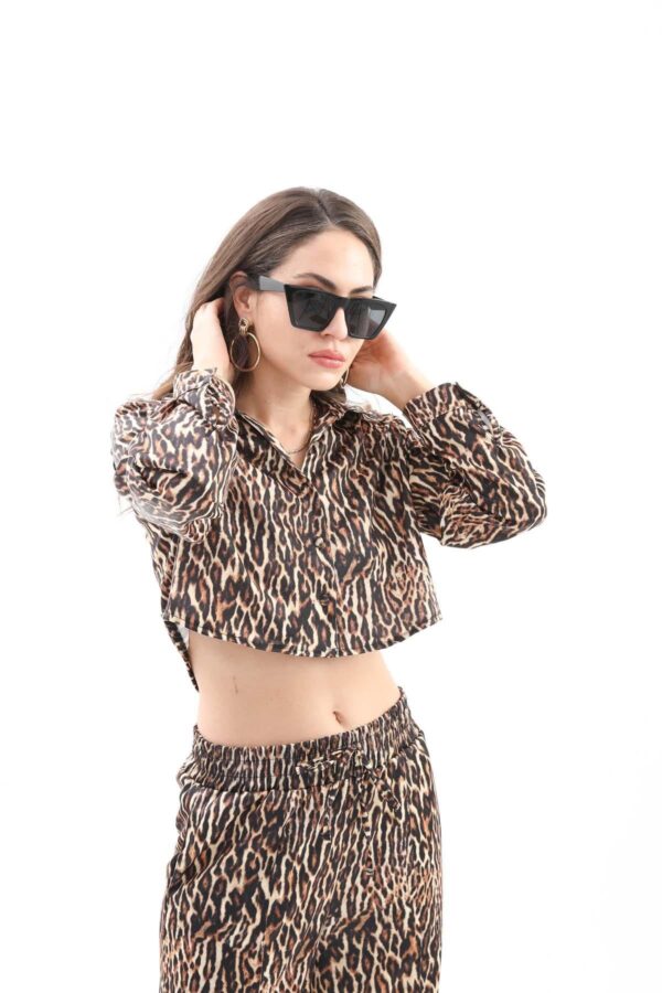 Leopar Desen V Yaka Kısa Saten Gömlek - Siyah - Görsel 3