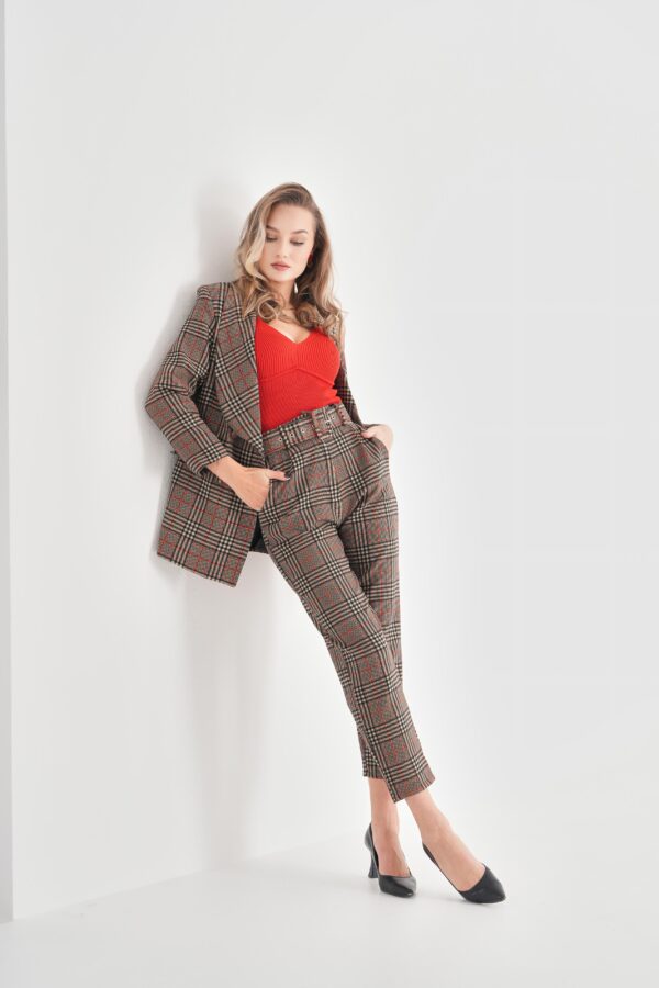 Omuzları Vatkalı Önü Çıtçıtlı Ekose Blazer Ceket - Kırmızı - Görsel 5